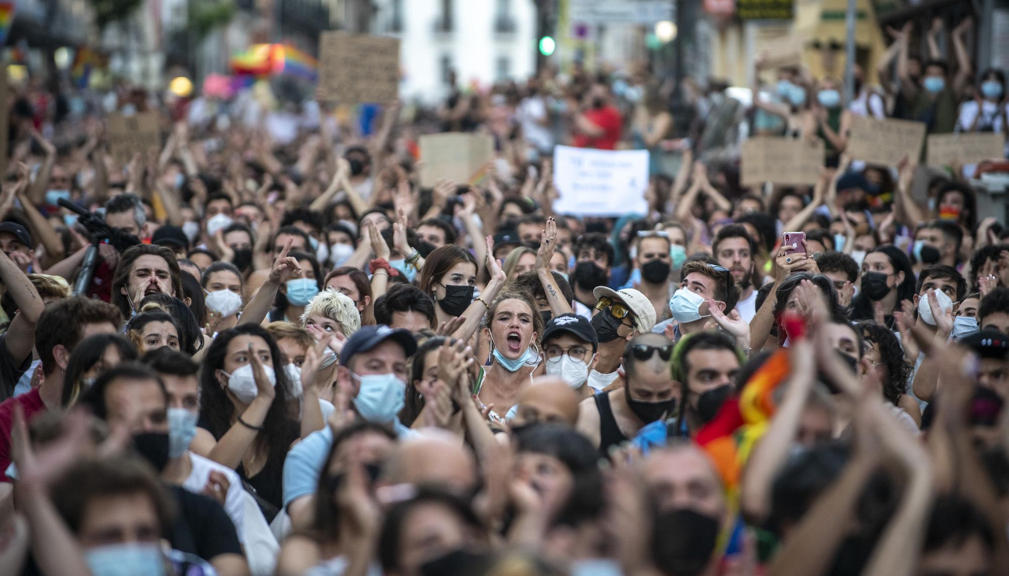 Contra los nazis, mariconazos.  #JusticiaPorSamuel - 16